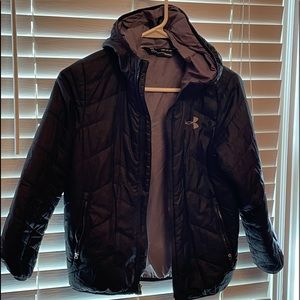 Lightweight down jacket with hood.